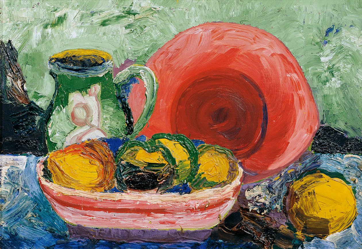 Stillleben mit rotem Teller, Krug und Zitrone von Hedwig Wagner