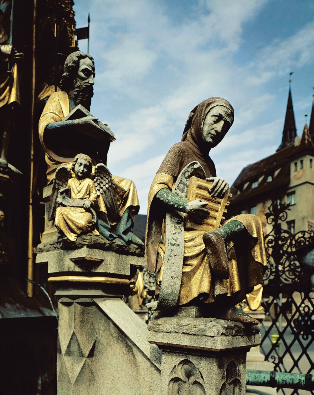 Der Schöne Brunnen, Detail von St. Matthäus und eine Personifikation der Musik, 1385-96 von Heinrich Parler