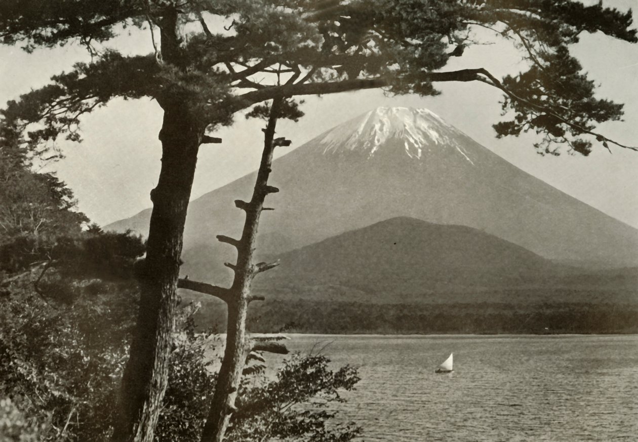 Fuji vom Lake Shoji, 1910 von Herbert Ponting