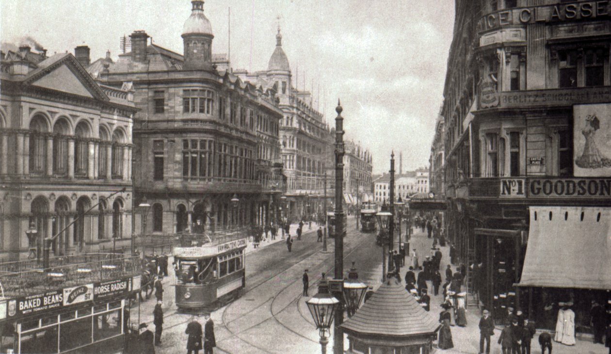 Royal Avenue, Belfast, um 1900 von Irish Photographer