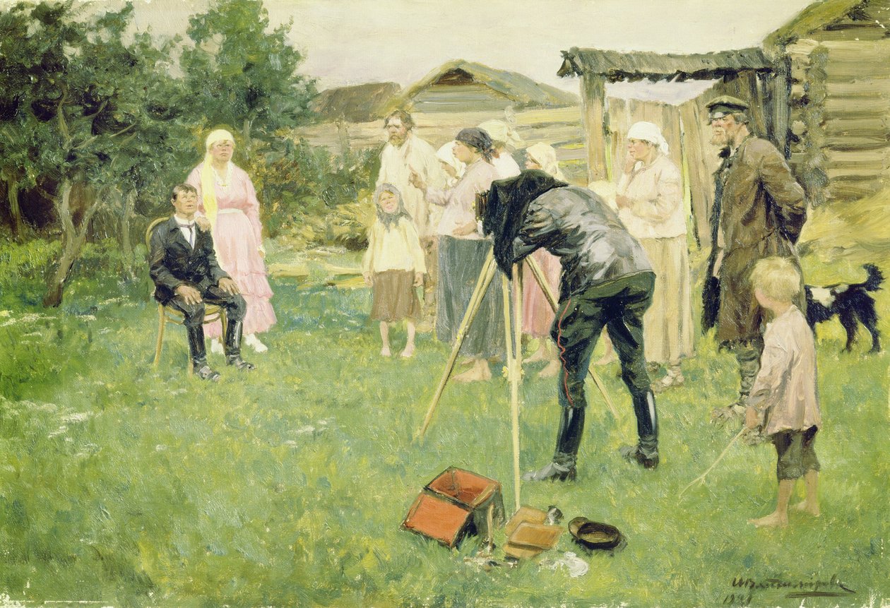 Fotograf in einem Dorf von Ivan Alexeyevich Vladimirov