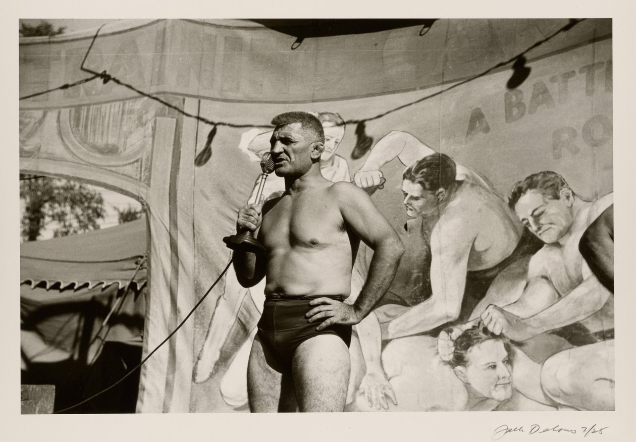 Mann mit Mikrofon von Jack Delano