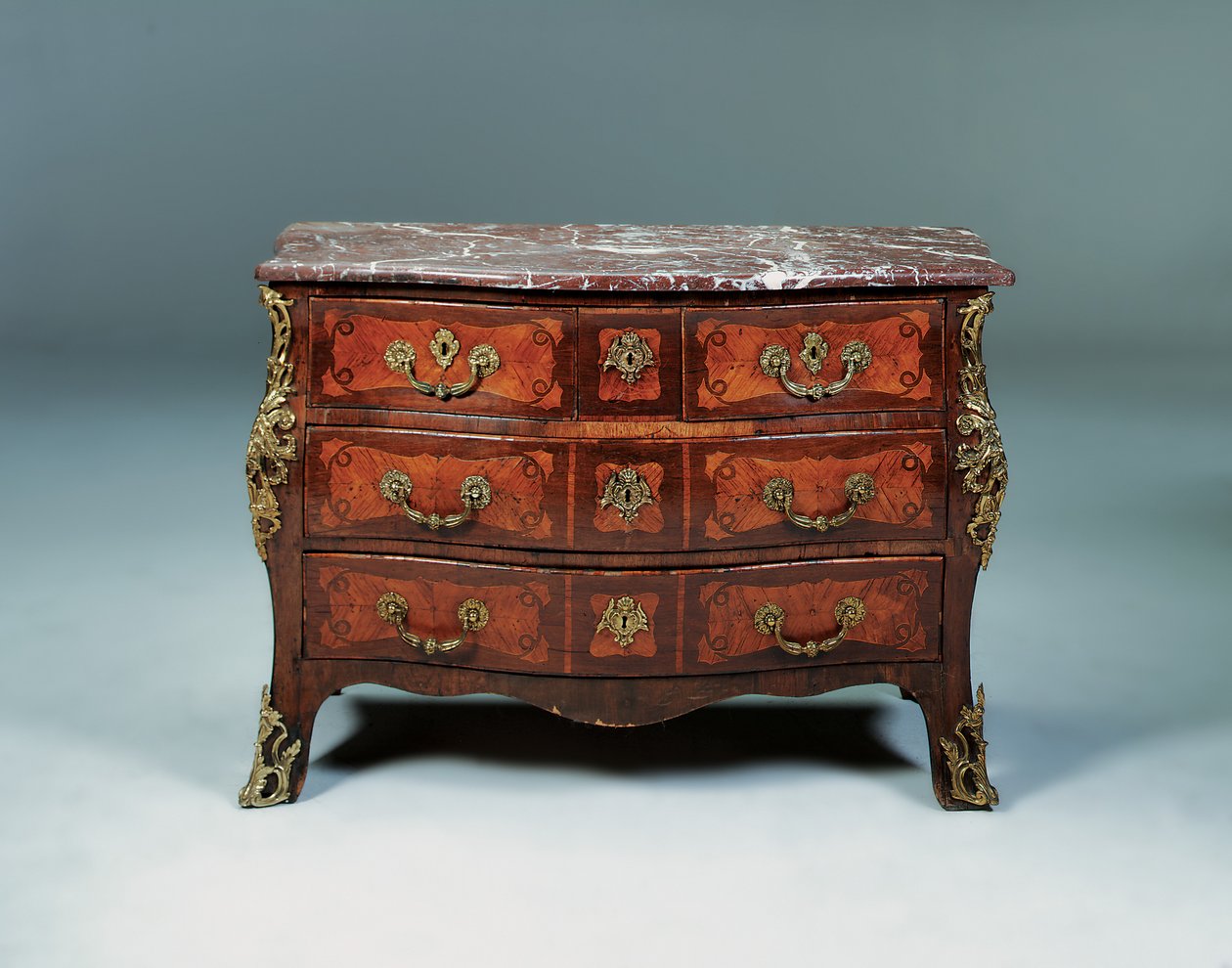 Louis XV Bombe Kommode von Jacques Birckle