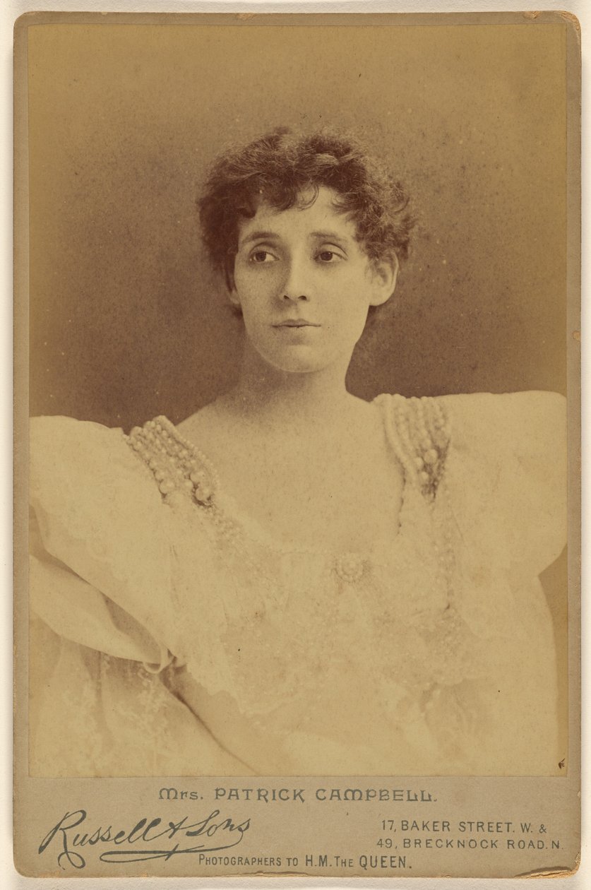 Mrs. Patrick Campbell von James Russell and Sons