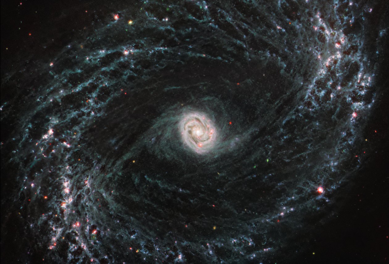 NGC 1433 von James Webb Space Telescope (NASA)