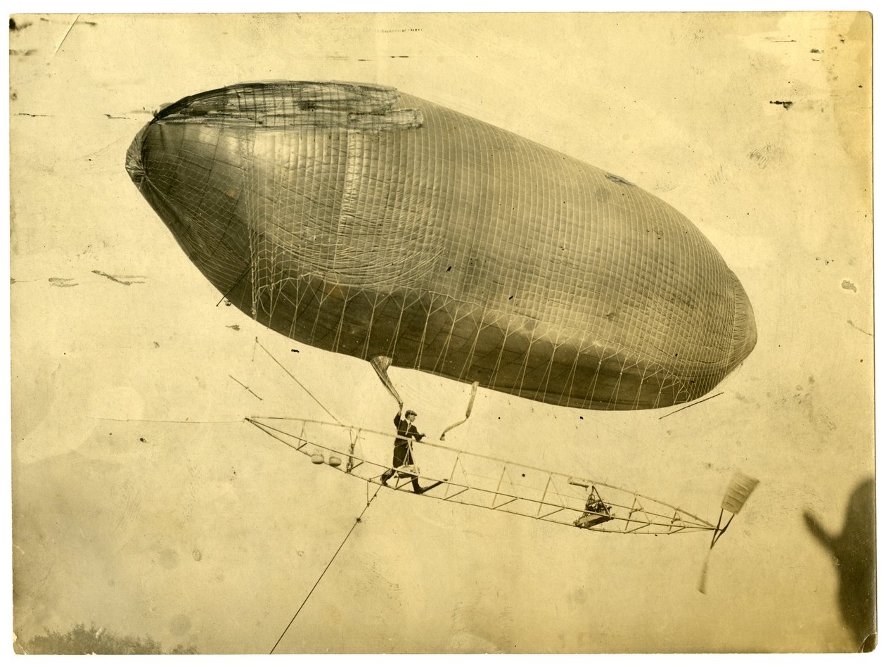 Luftschiff "California Arrow" von Jessie Tarbox Beals