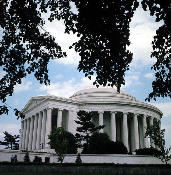 Das Jefferson Memorial, gebaut 1938-43 von John Russell Pope