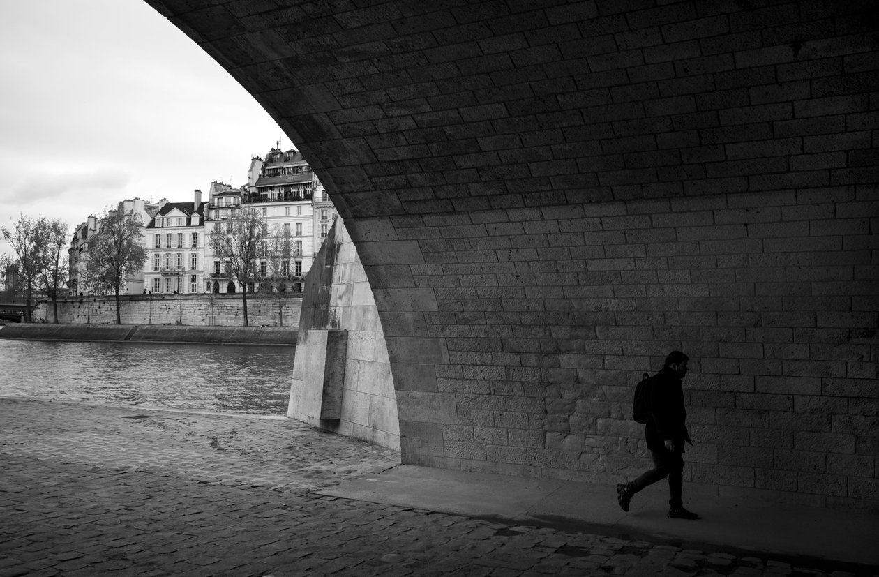 Paris im Frühling von Jon Nicholson