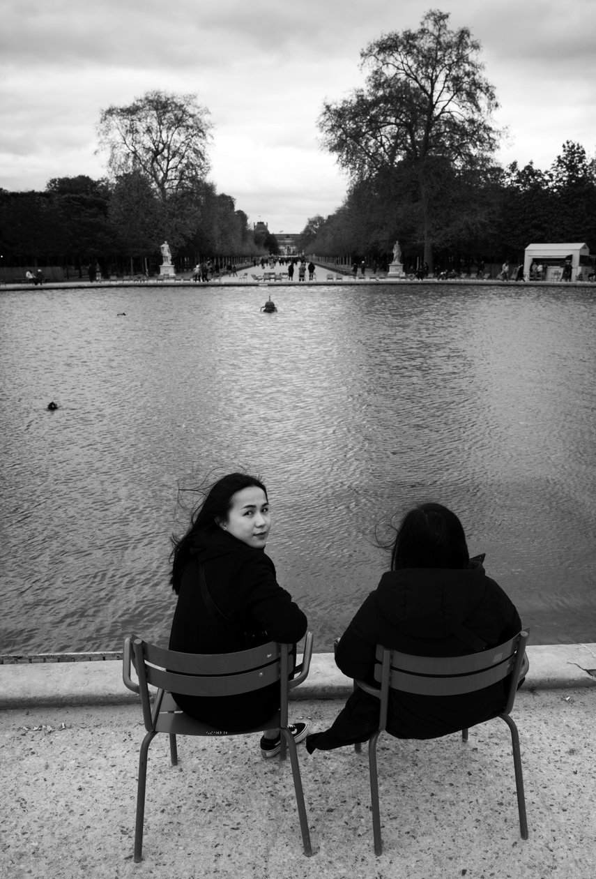 Paris im Frühling, 2022 von Jon Nicholson
