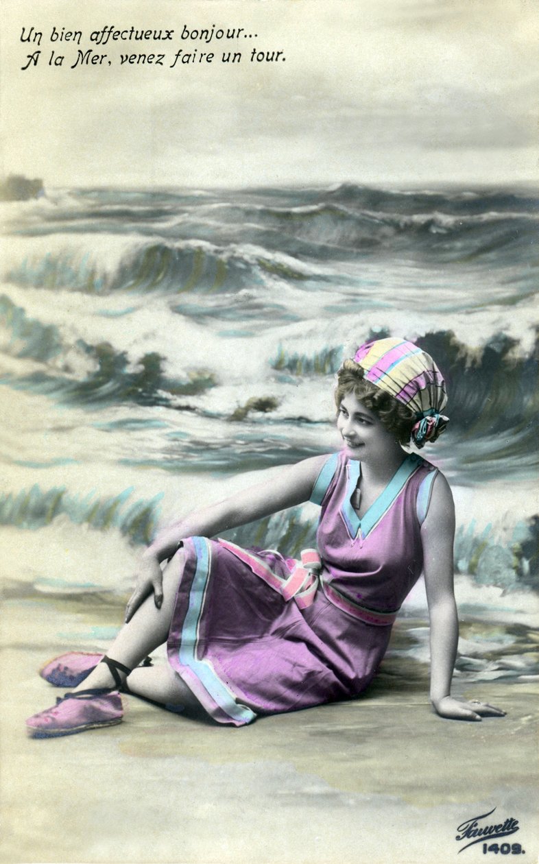 Frau am Strand, ca. Anfang 1900 (Postkarte) von Alec Hunter