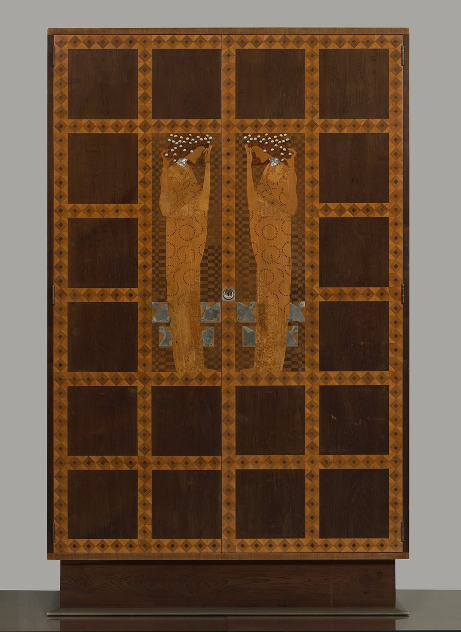 Intarsien-Armoire aus dem Schlafzimmer der Eisler-Terramare-Wohnung von Koloman Moser