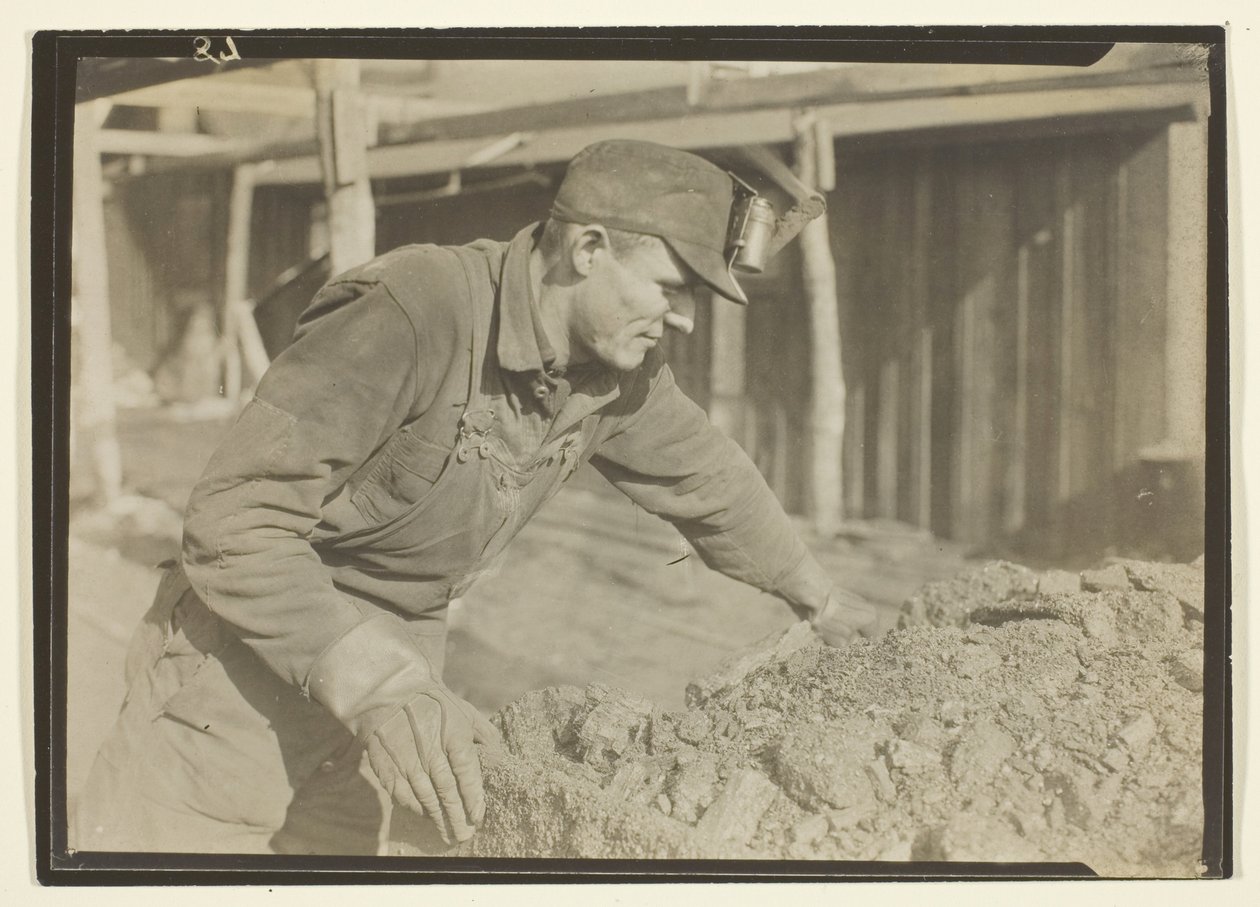 Bremser auf Kohlenzug, Pennsylvania von Lewis Wickes Hine