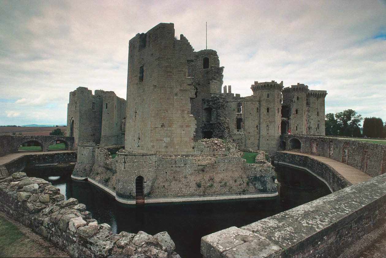 Raglan Castle, Monmouthshire, Südwales, UK von Unbekannt Unbekannt