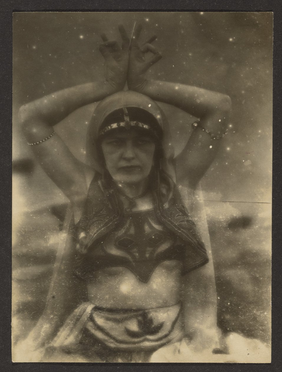 Nautch-Mädchen von Louis Fleckenstein
