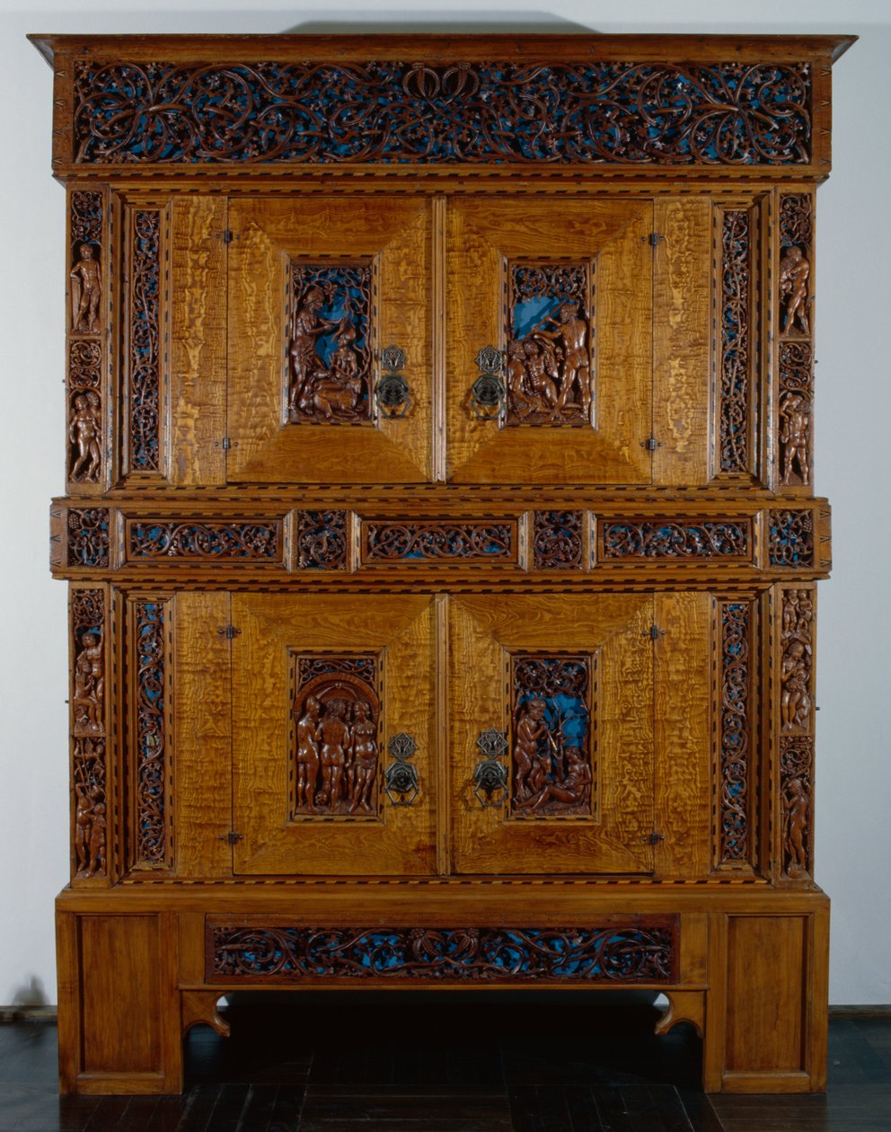 Der Dürer-Schrank, 1510 von Lucas and Duerer, Albrecht Cranach