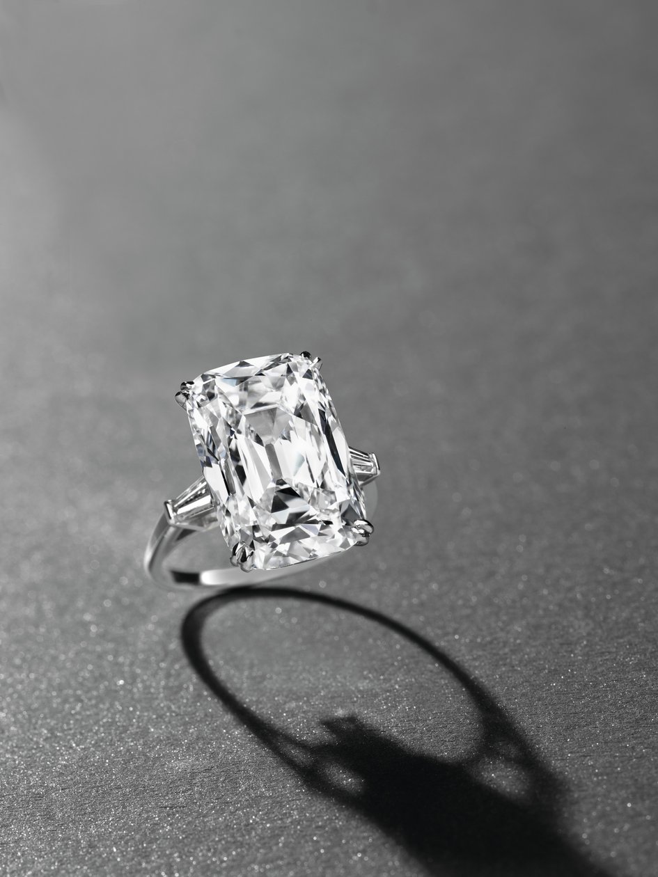 Ein eleganter Ring (Platin & Diamant) von Manuel Cusí