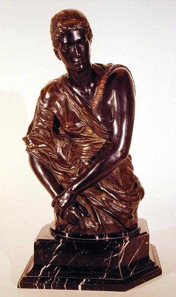 Kassandra, ca. 1895 (Bronze mit Marmorsockel) von Max Klinger