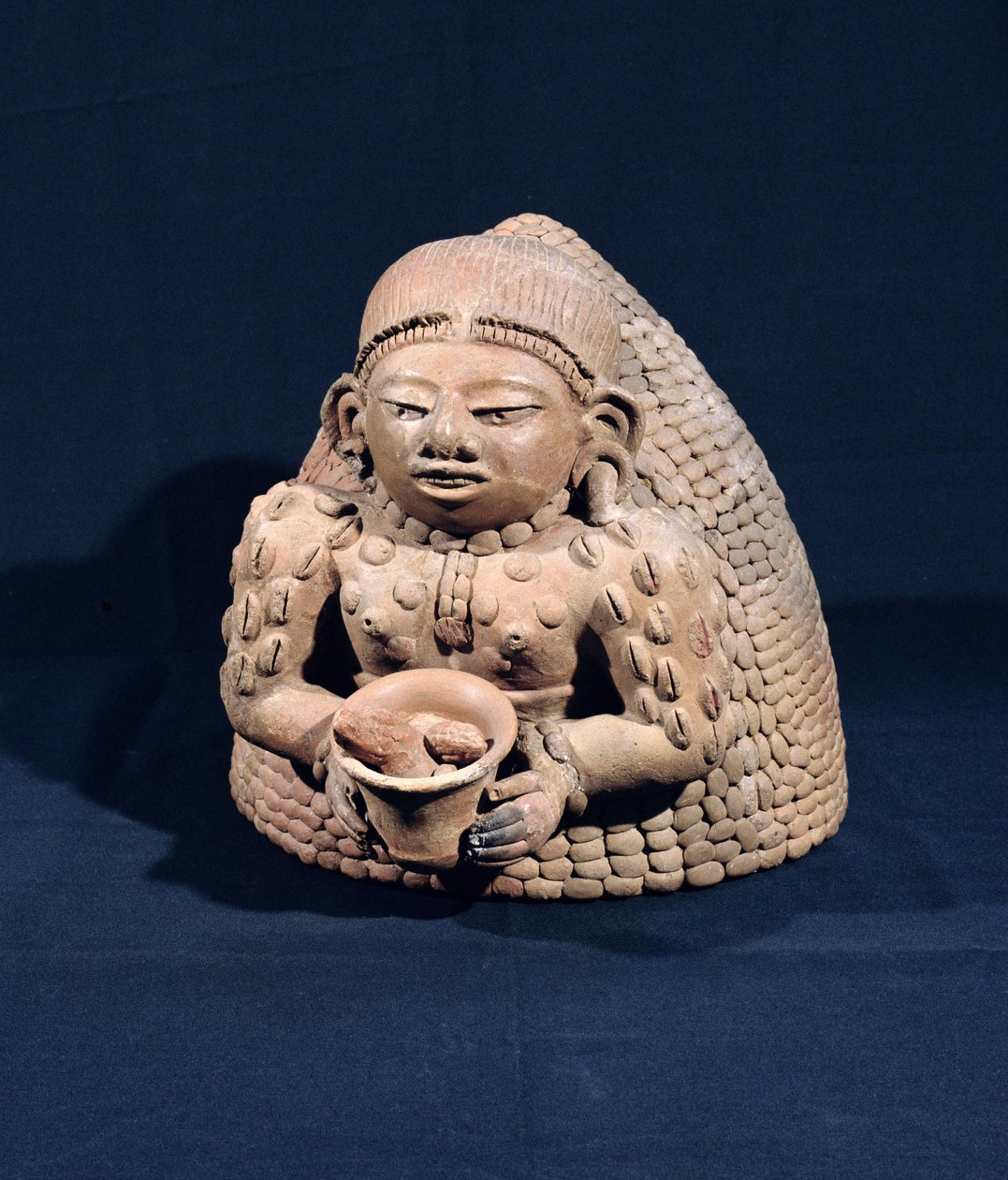 Anthropomorphische Vase, aus Peten, Guatemala von Mayan