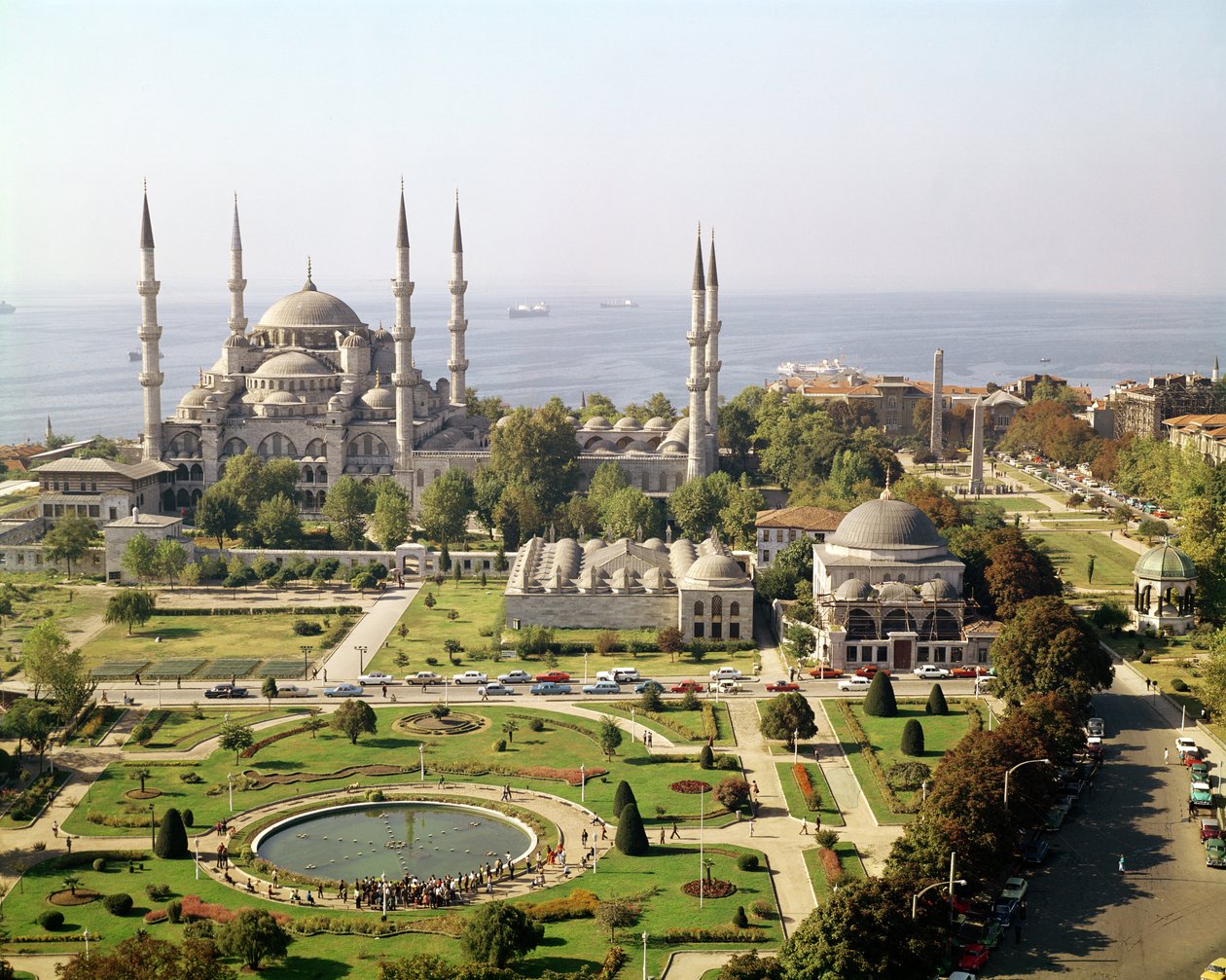 Ansicht der Sultan-Ahmet-Moschee (Blaue Moschee), erbaut 1609-16 von Mehmet Aga