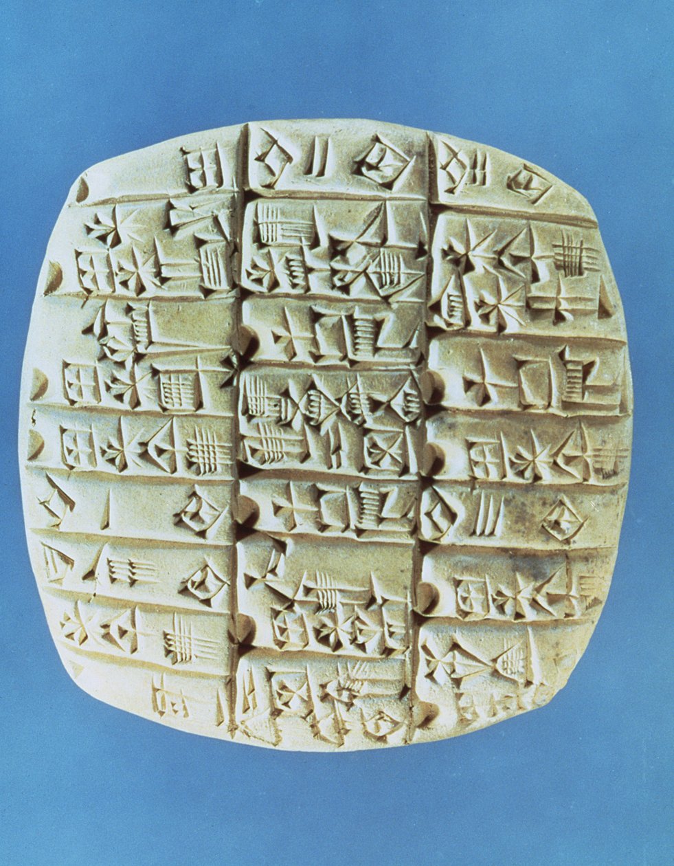 Kontotabelle mit Keilschrift, ca. 2400 v. Chr. von Mesopotamian