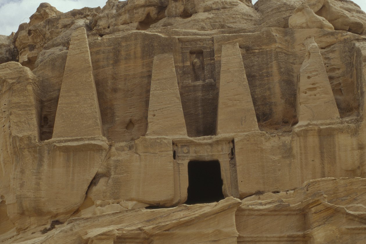 Das Monument der Pyramiden von Nabatean