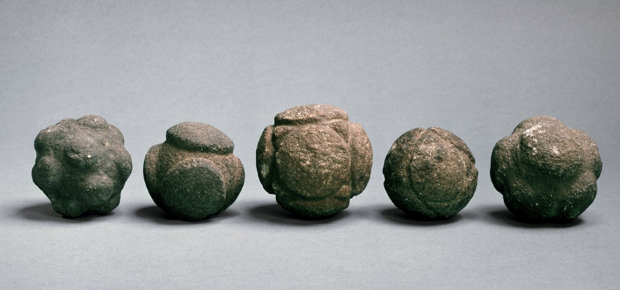 Geschnitzte Kugeln, Schottland, spätes Neolithikum, ca. 3750-2000 v. Chr. von Neolithic