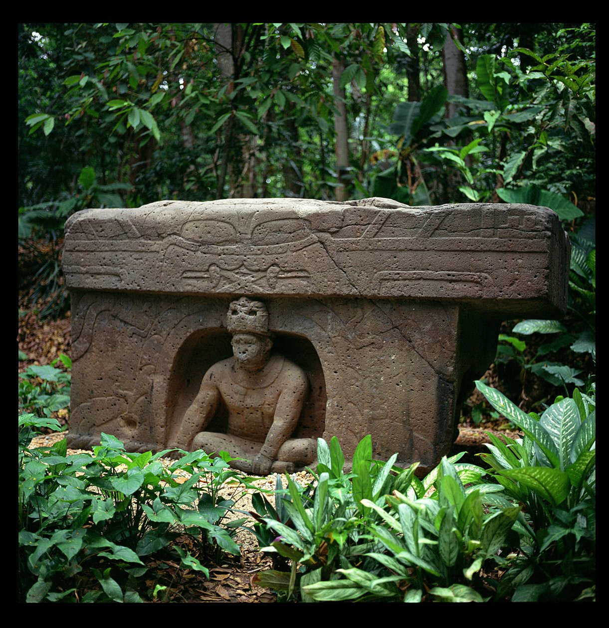 Altar 4, Präklassische Periode von Olmec