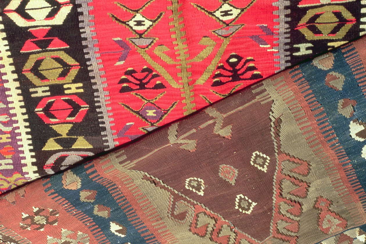 Detail von zwei Gebetsteppichen von Persian School