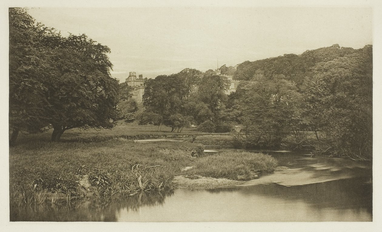 Haddon Hall, von den Wiesen von Peter Henry Emerson