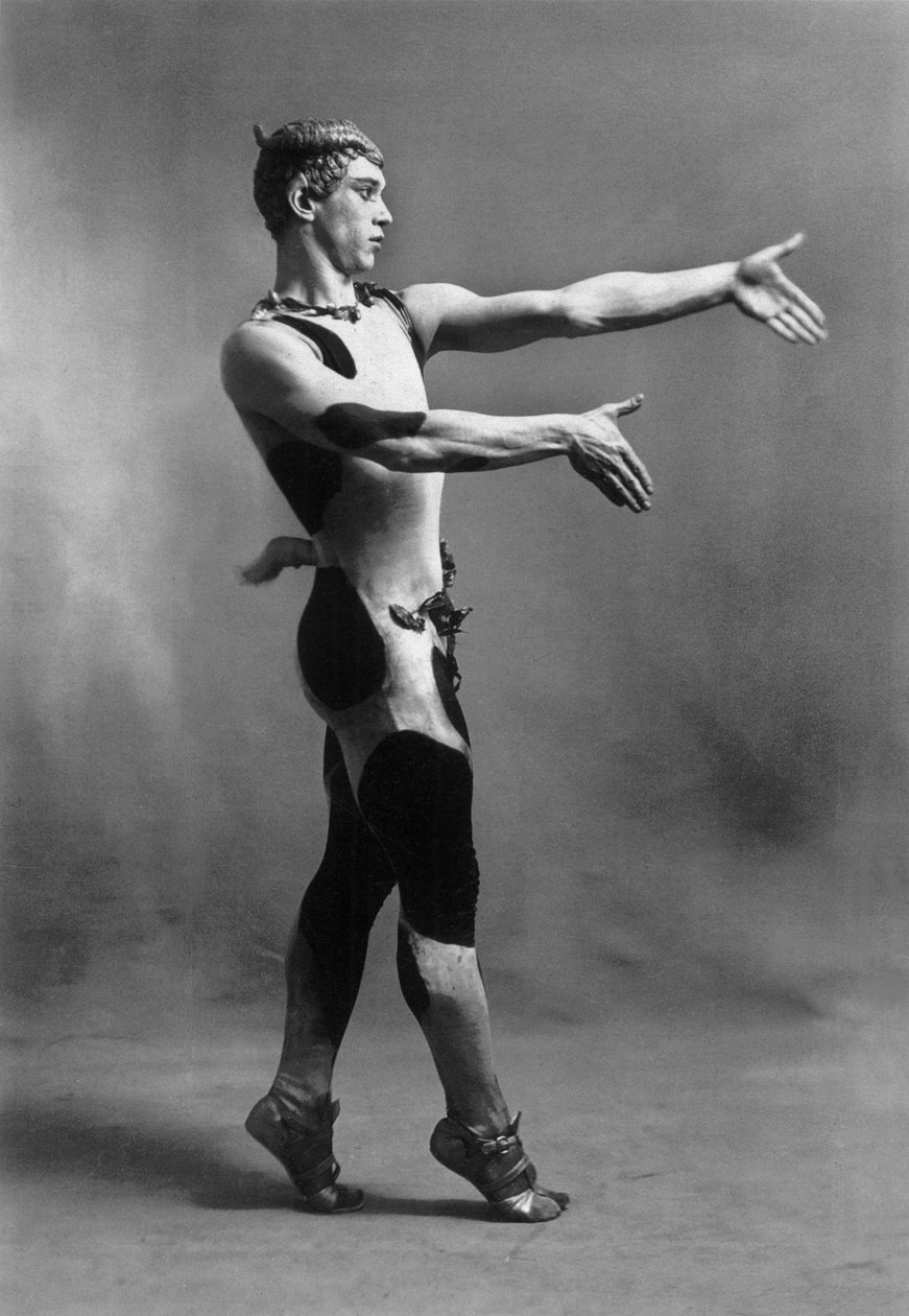 Vaslav Nijinsky als Faun von Photographer French