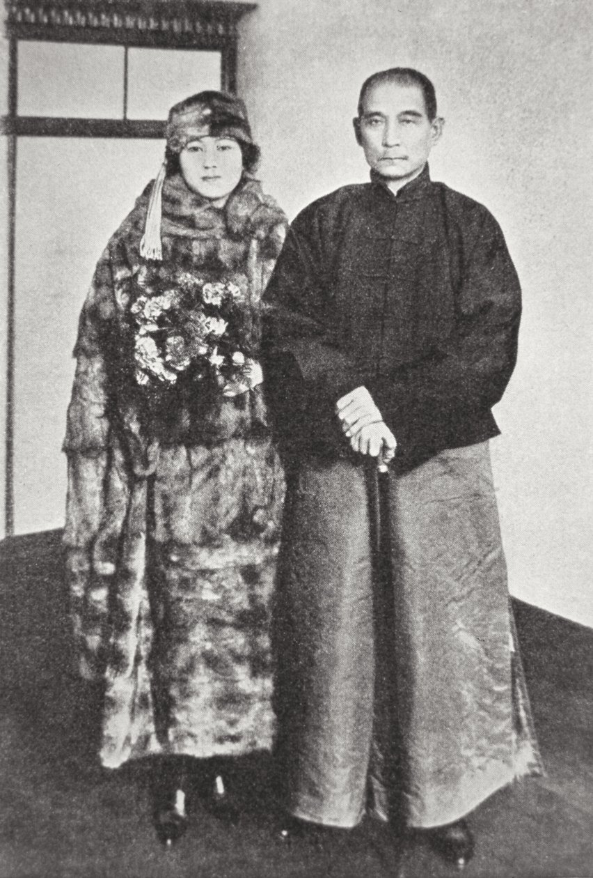 Sun Yat-Sen mit seiner Frau von Photographer German