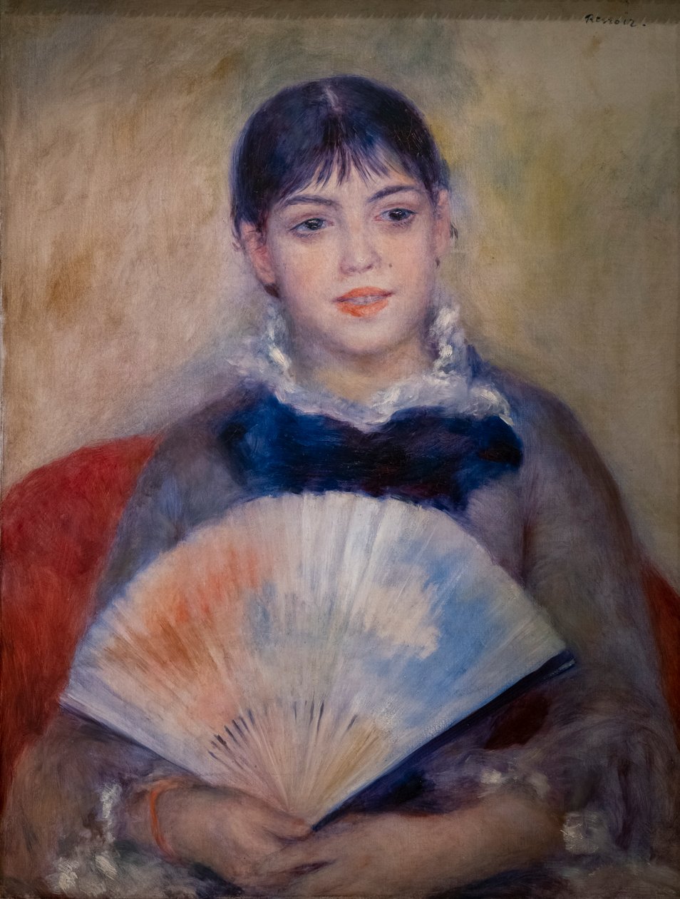 Junge Frau mit einem Fächer von Pierre Auguste Renoir