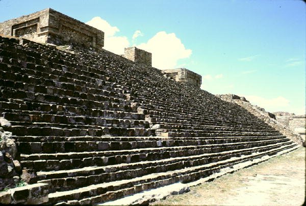 Pyramidenstufen von Pre Columbian Pre Columbian