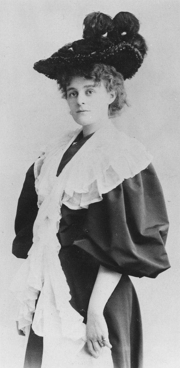 Porträt von Maud Gonne von Reutlinger Studio