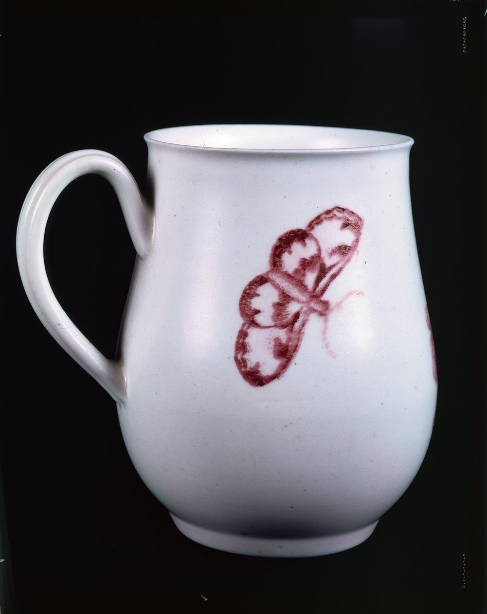 Derby-Tasse mit Schmetterling von Richard Holdship