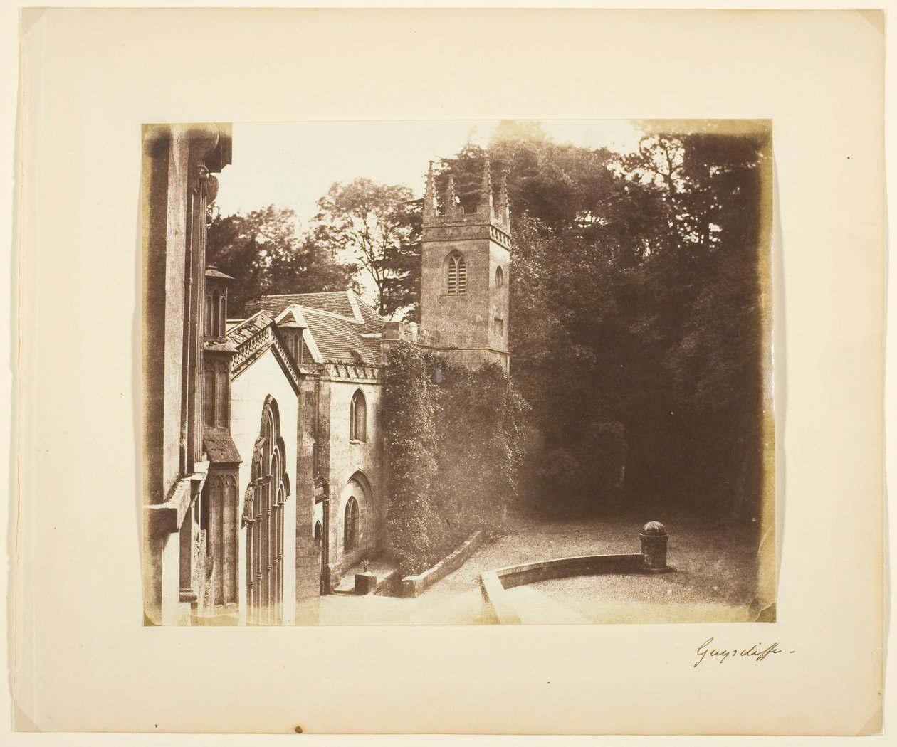 Guyscliffe, ca. 1853 von Robert Henry Cheney