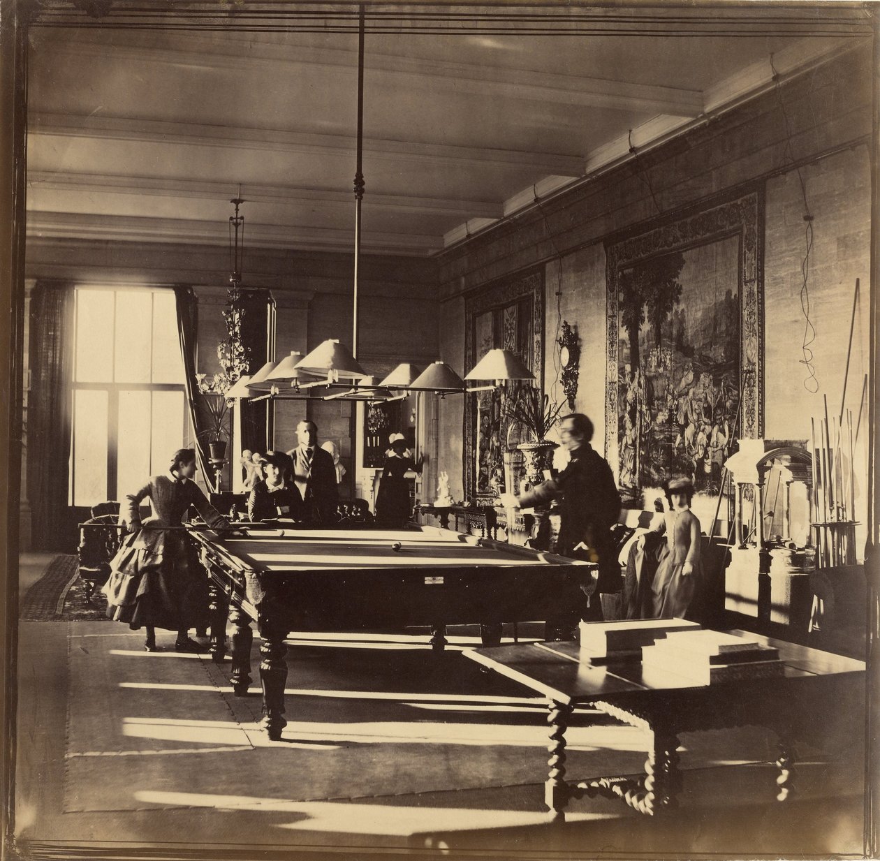 Das Billardzimmer, Mentmore von Roger Fenton