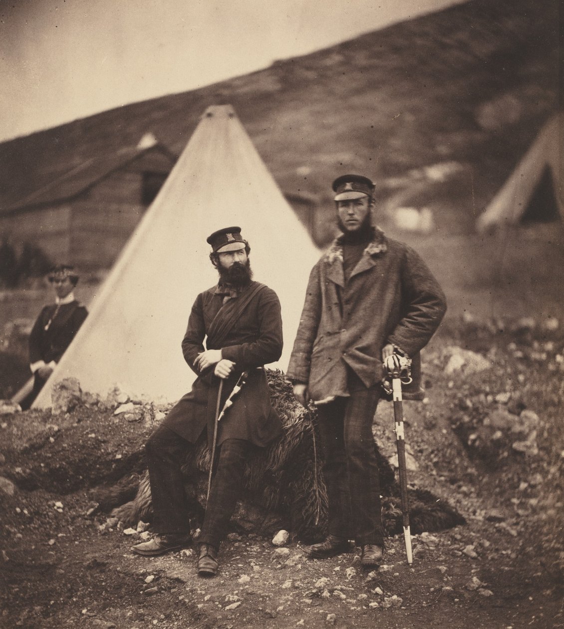 Kapitän Graham und Kapitän MacLeod, 42. Regiment von Roger Fenton