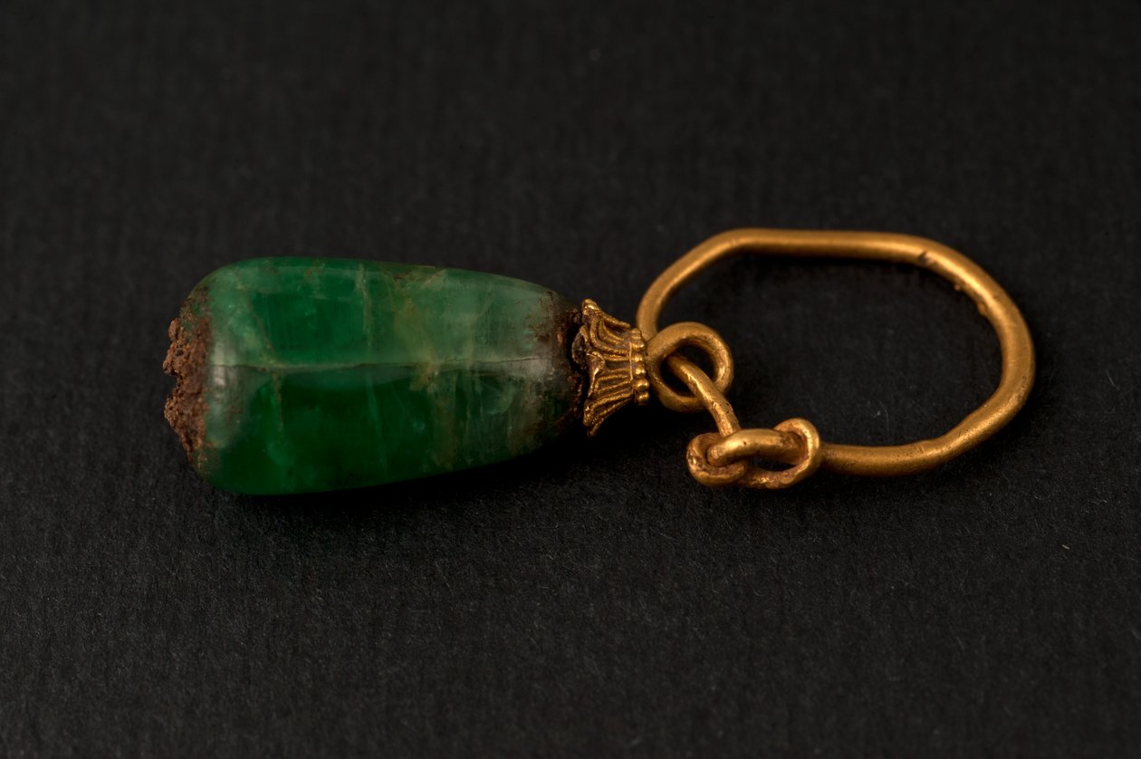 Ohrring (Gold und Smaragd) von Roman