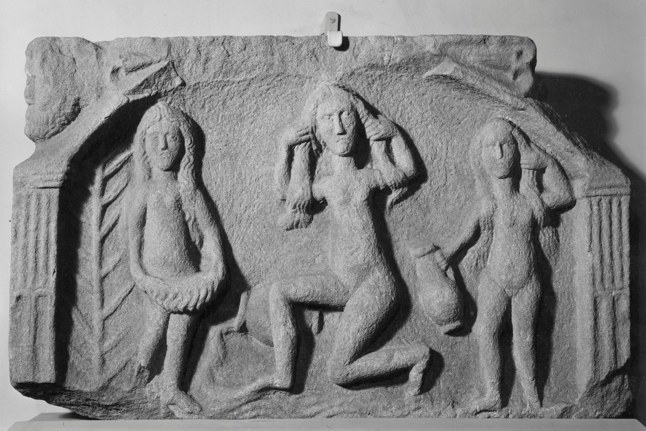 Relief von Venus und zwei Nymphen von Roman