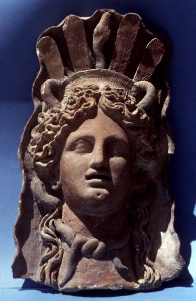 Punische Maske von Roman Roman