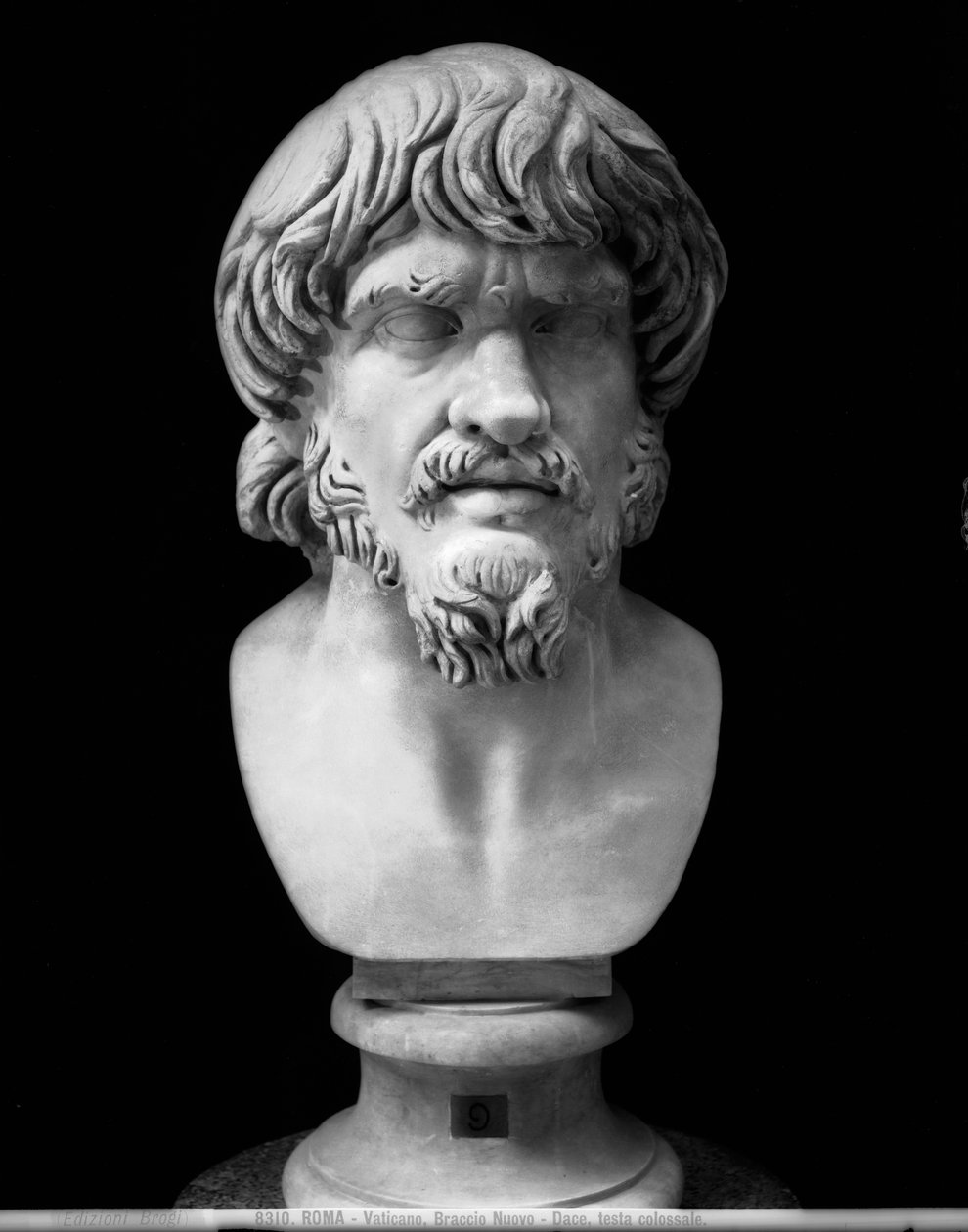 Büste eines Gefangenen (Marmor) von Roman