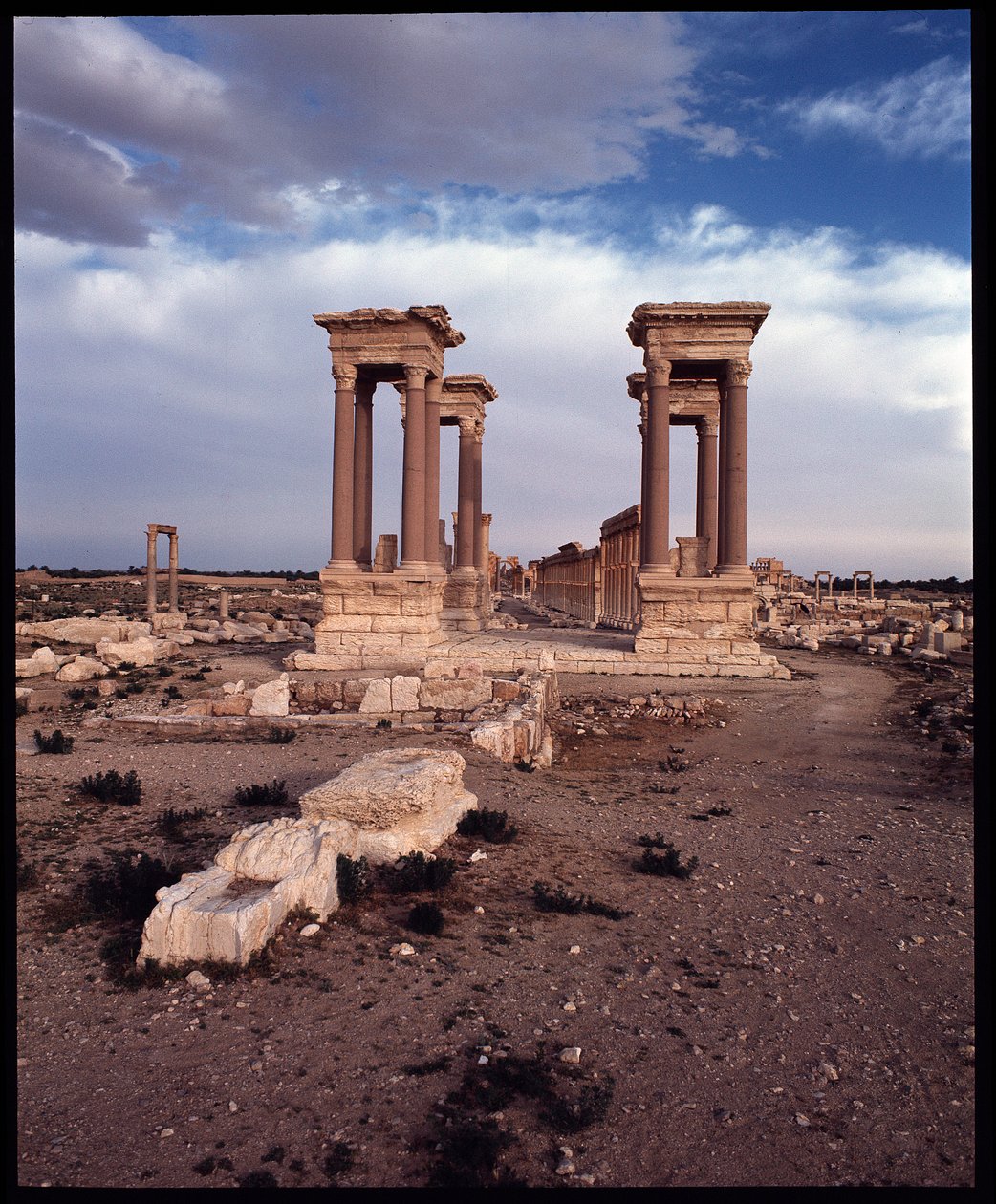 Ansicht des Tetrapylons von Roman