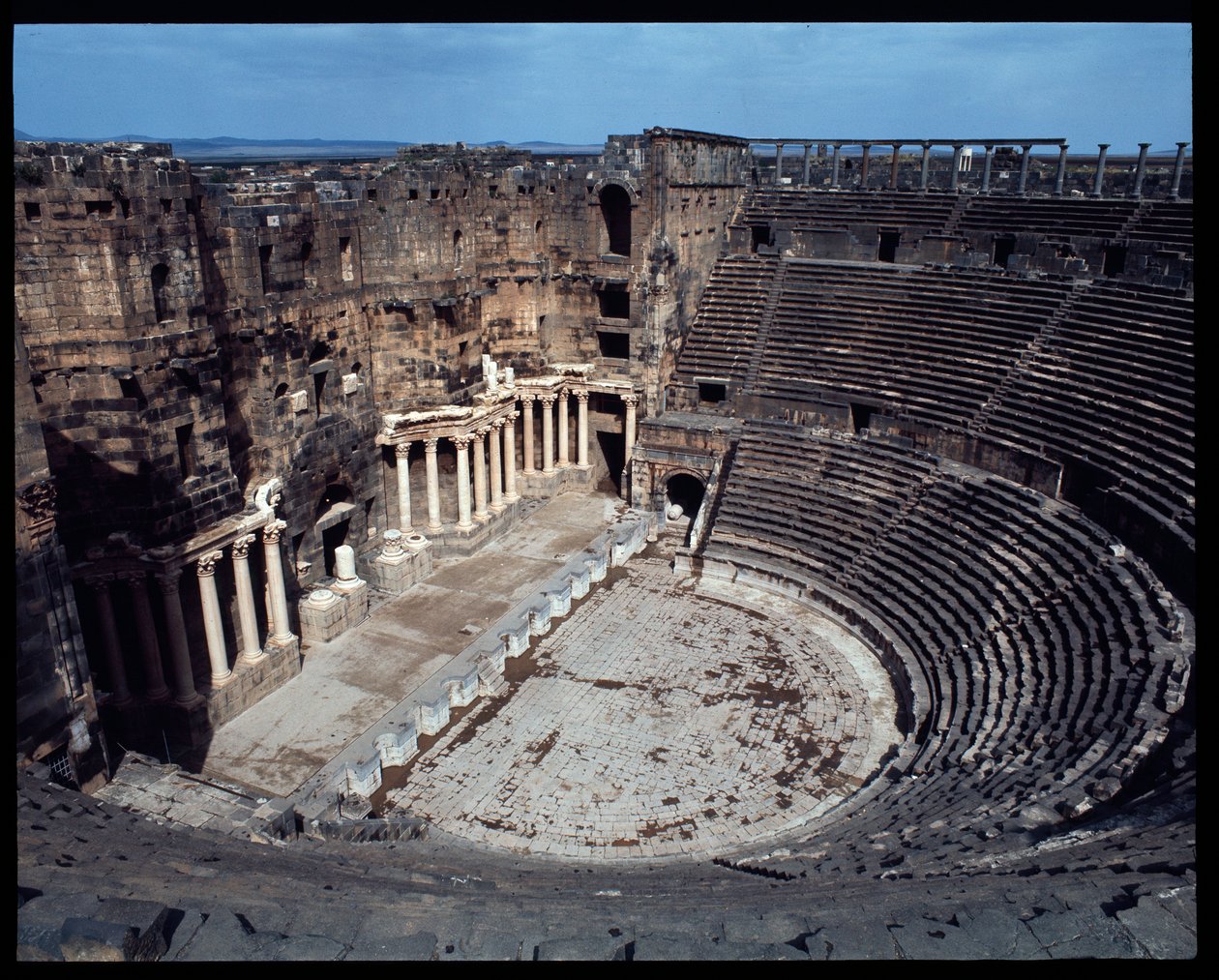 Ansicht des Theaters von Roman
