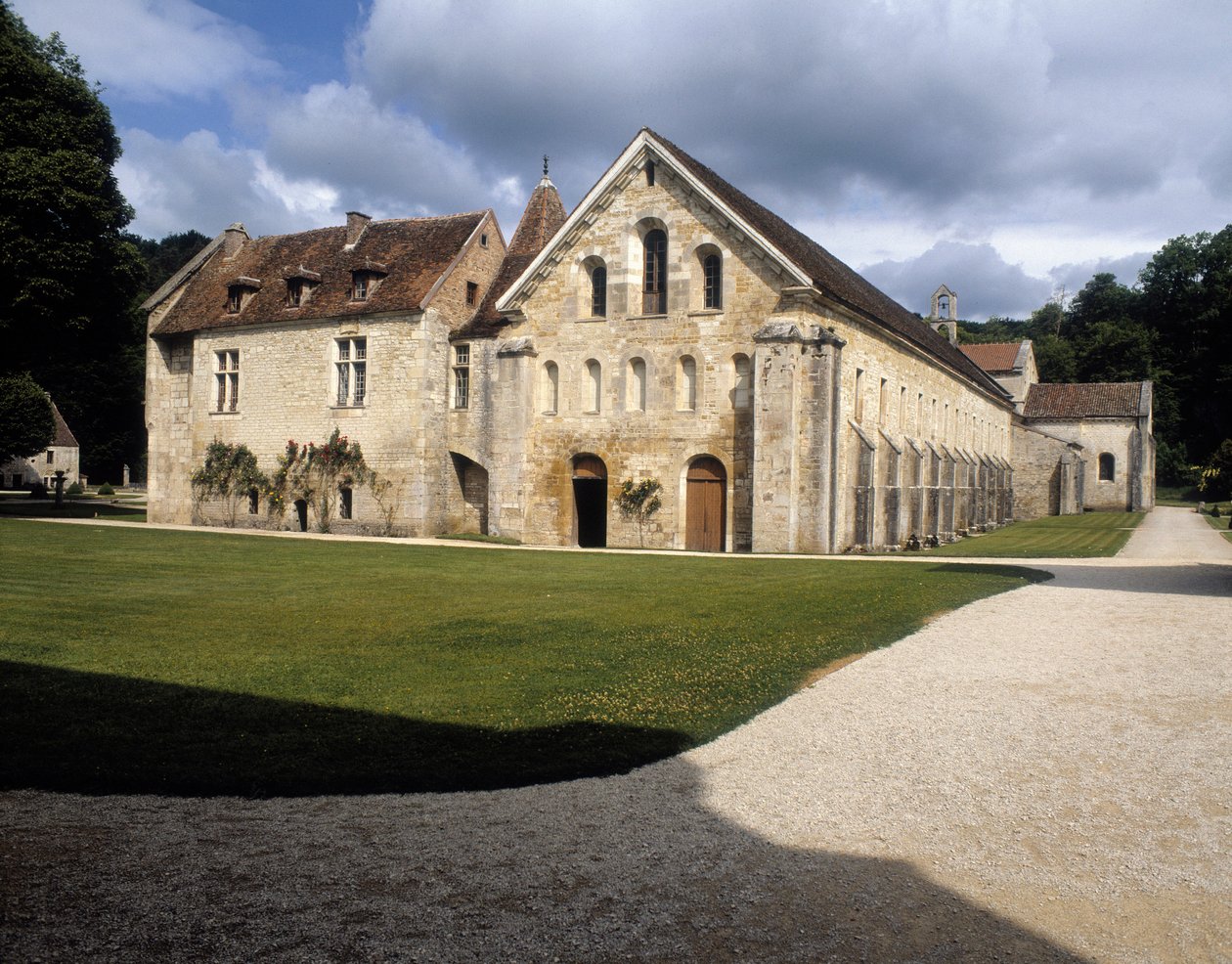 Ansicht des Gefängnisses, Skriptoriums und Kapitelsaals von Romanesque