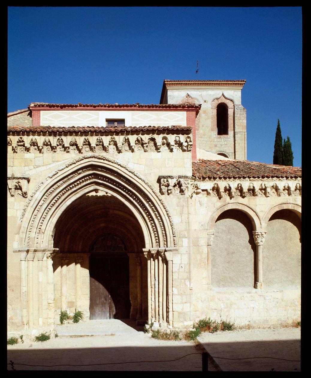 Ansicht der Kirche von Romanesque