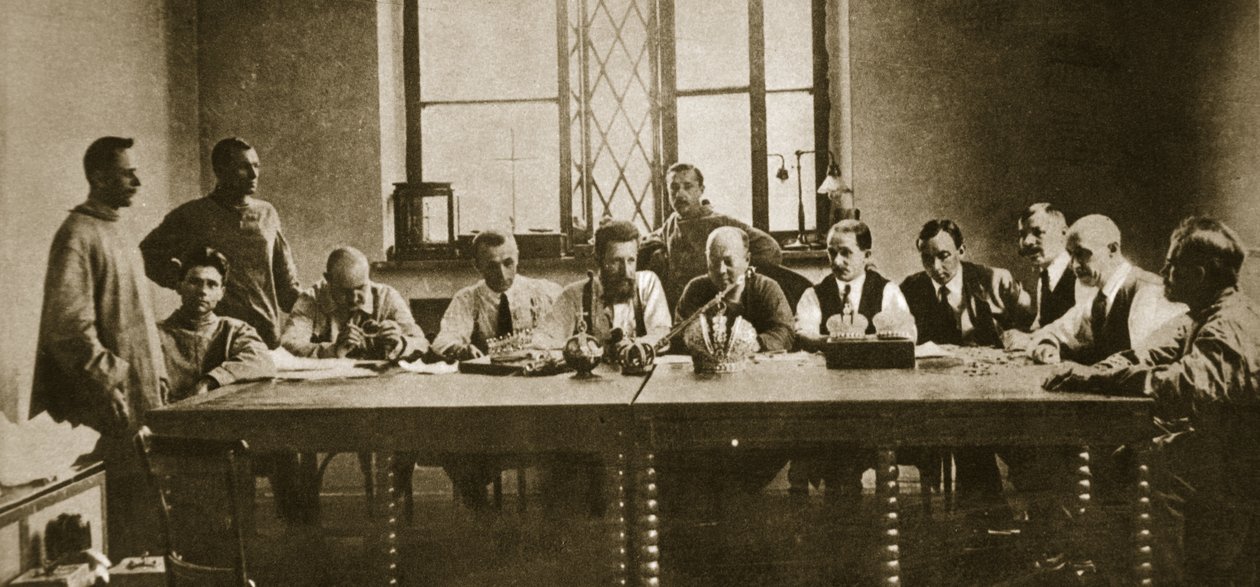 Kronjuwelen (Sepia-Foto) von Russian Photographer