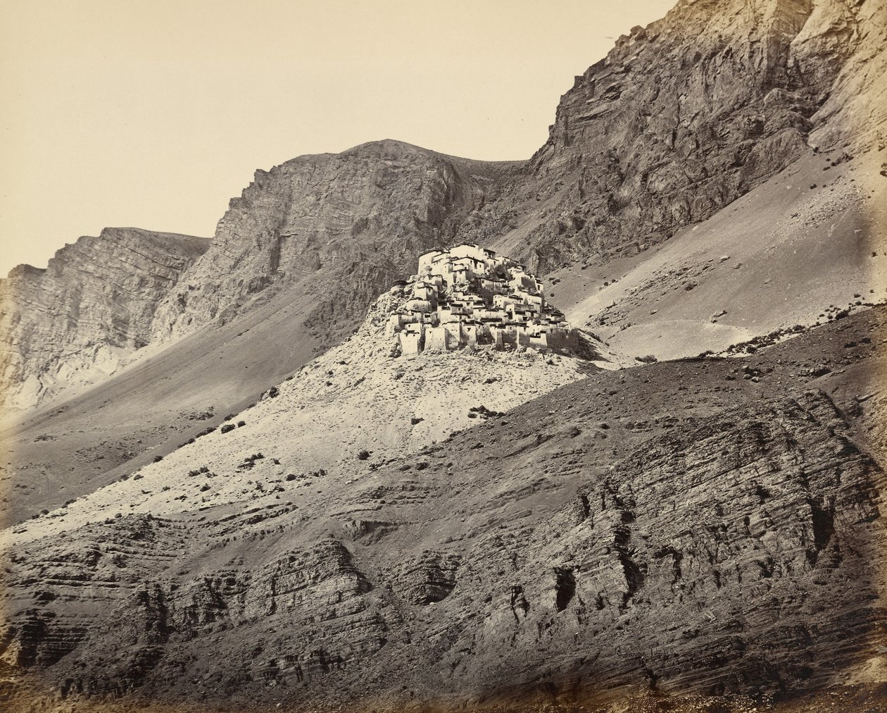 Das Kloster in Ki, Spiti von Samuel Bourne