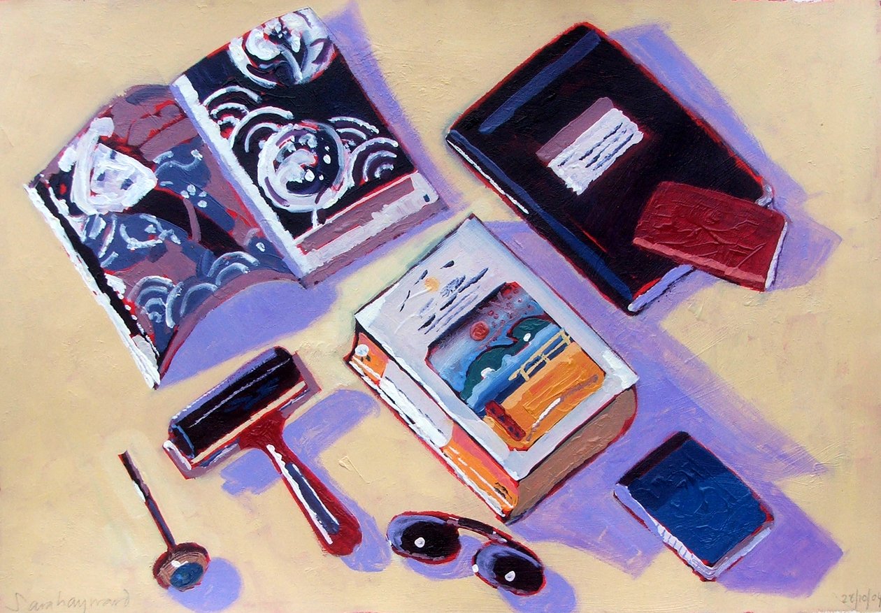 Roller und Sonnenbrille von Sara Hayward