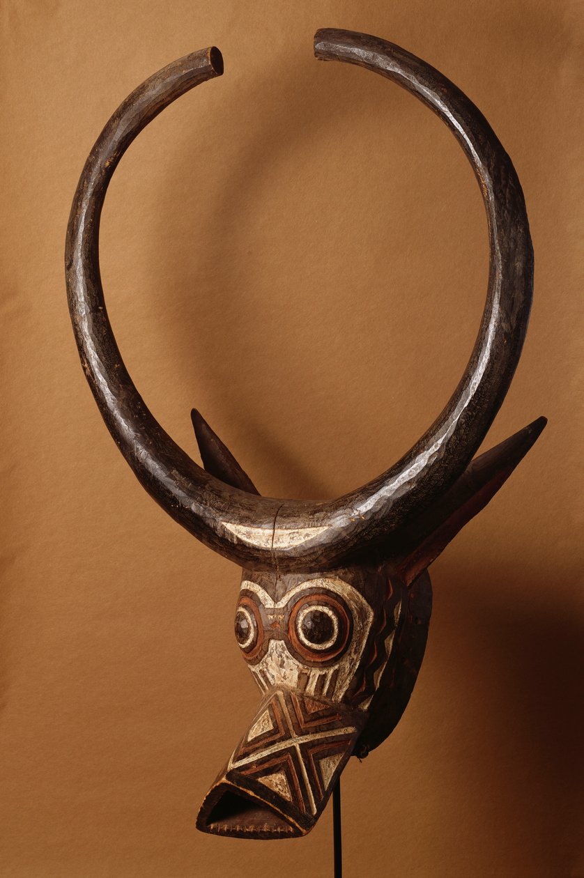 Eine Bwa-Buschkuh-Maske von School African